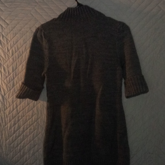 Girl size large knitter,sweater top - Picture 2 of 5